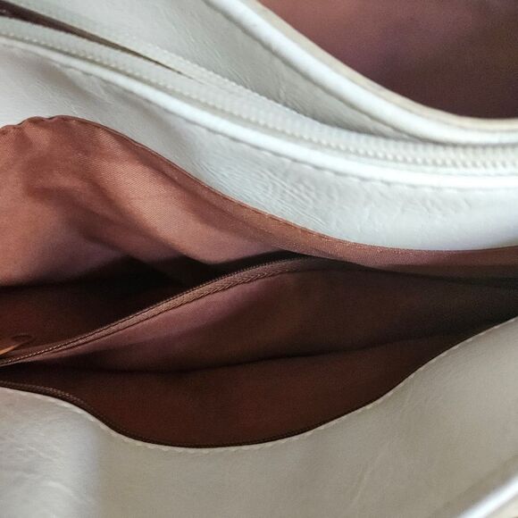 Bueno White Cognac Faux Leather Shoulder Purse Bag Key Cell Pockets Country Chic - Picture 7 of 15